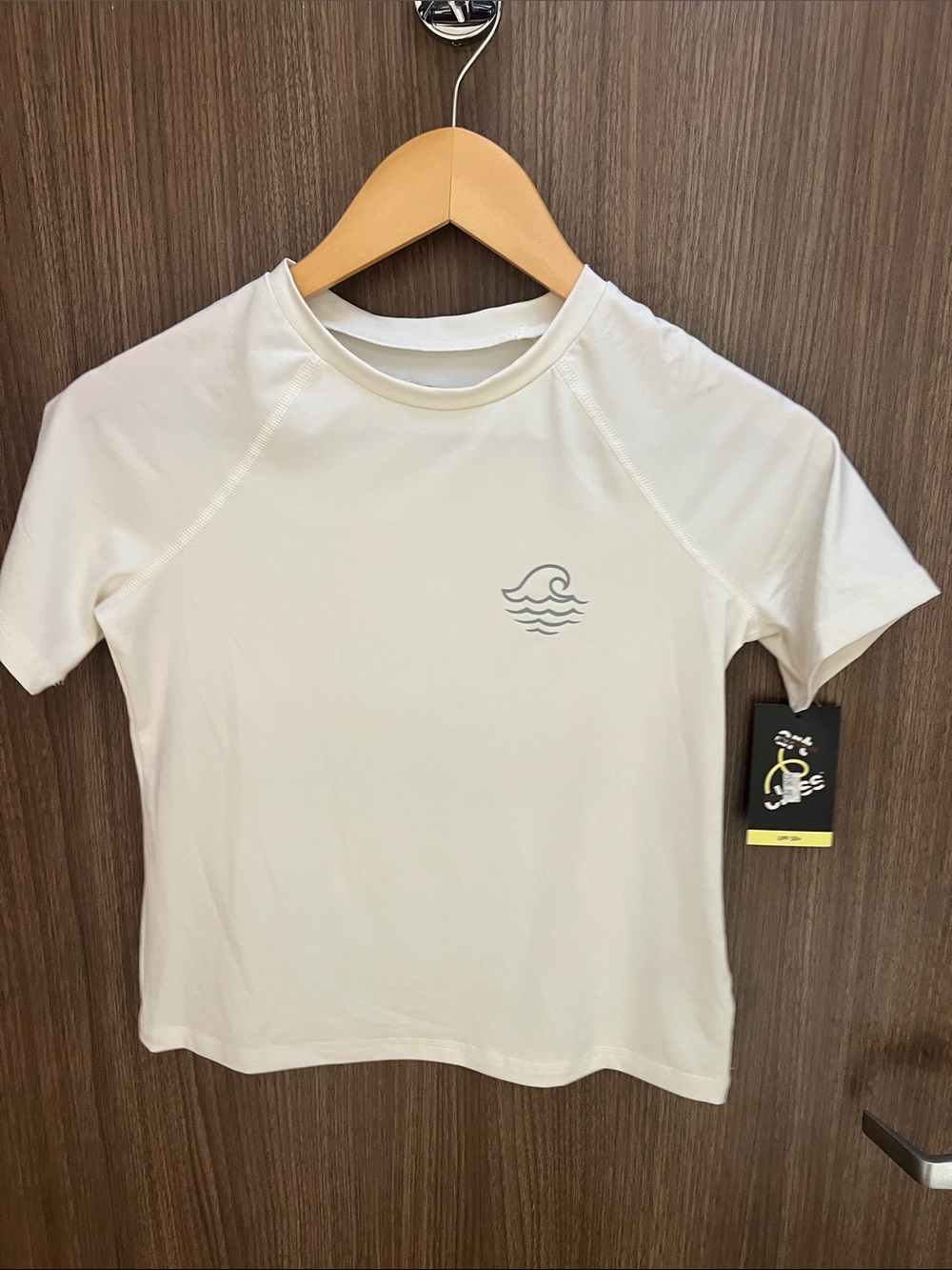 art class White Short Sleeve Rash Guard Swim Top with Wave Logo